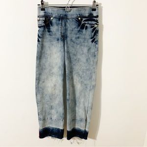 Peter Nygrad Luxe Denim Stretch Crop Court Denim Jeans Raw Hem Distressed Wash